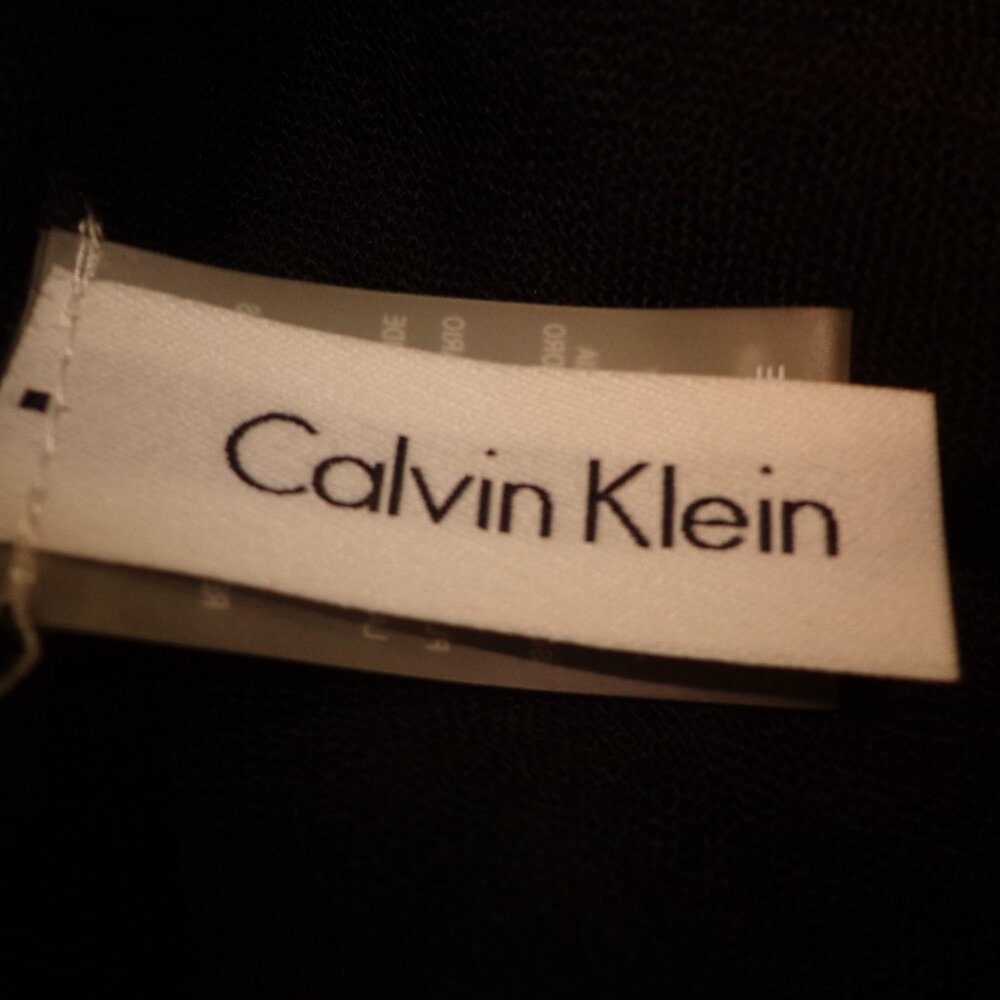 NWOT Calvin Klein Shawl Scarf Wrap Black Fringe - Picture 6 of 10